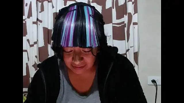 Snapshot of Acelinrose chatting on 06.20.26 Acelinrose online show from 06.20.26