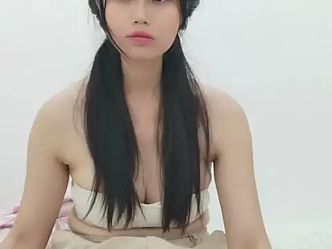 Loveyou202 online show from 10.16.25