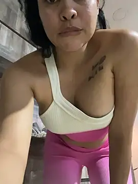 Snapshot of FOX_LATINA chatting on 03.03.26 FOX LATINA online show from 03.03.26