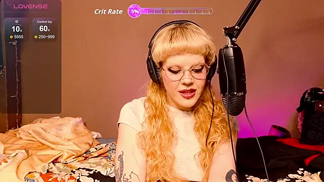 tacodeluxxxe online show from 11.26.25