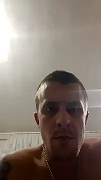 Snapshot of Adidas7217 chatting on 11.10.25 Adidas7217 online show from 11.10.25