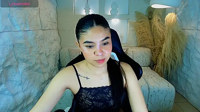 ambarina r online show from 11.21.25