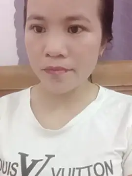 Snapshot of Norah-h chatting on 03.27.26 Norah-h online show from 03.27.26