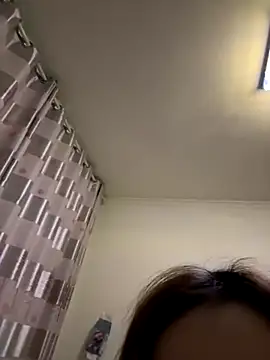 YY-27 online show from 10.25.25