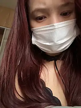 YY-27 online show from 11.18.25