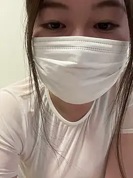 Snapshot of kyaren_JP_kyaren chatting on 05.17.26 kyaren JP kyaren online show from 05.17.26