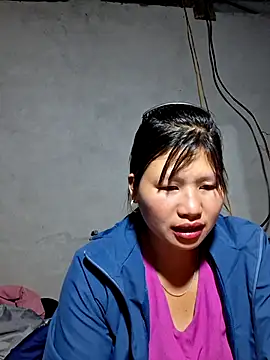 Snapshot of diamond-- chatting on 12.14.25 diamond-- online show from 12.14.25