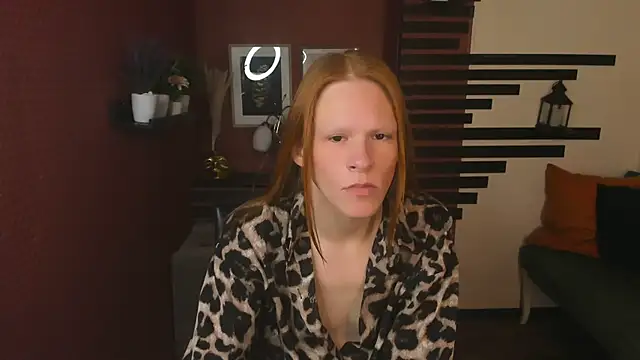 ChloeValentinee online show from 11.21.25