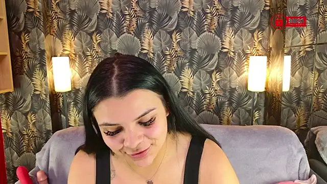 Snapshot of ThiccMady chatting on 10.17.25 ThiccMady online show from 10.17.25