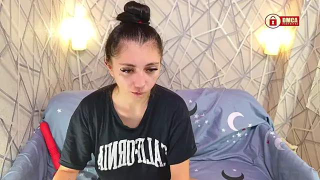 Charming LIA online show from 11.07.25