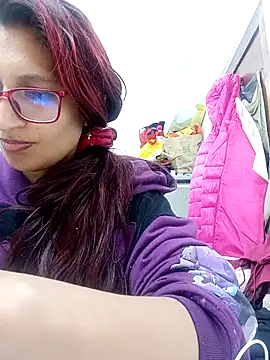 VictoriaSpenser online show from 12.14.25