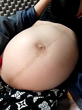 Pipi23  online show from 12.04.25