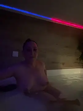 Reine du Vice84 online show from 02.23.26