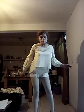 transreyna online show from 02.13.25