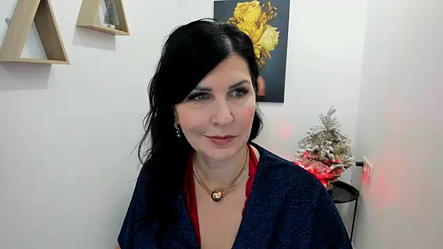 Moon Veloure1 online show from 11.30.25