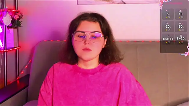 Snapshot of chatting on 10.23.25 online show from 10.23.25