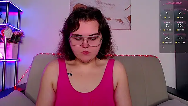 Snapshot of chatting on 11.19.25 online show from 11.19.25