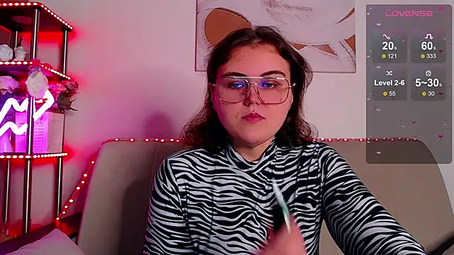 Snapshot of chatting on 12.16.25 online show from 12.16.25