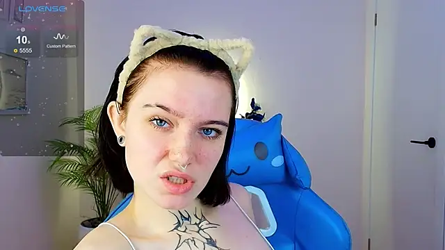 Elastikisss online show from 11.03.25