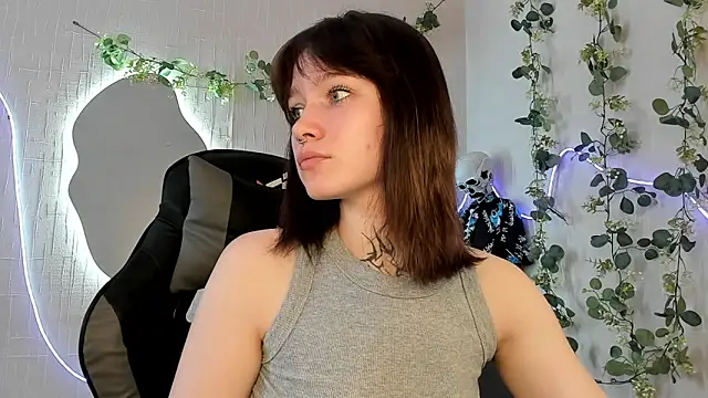 Elastikisss online show from 04.19.26