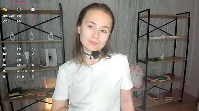 Snapshot of Crysta1Eva_ chatting on 06.13.26 Crysta1Eva online show from 06.13.26