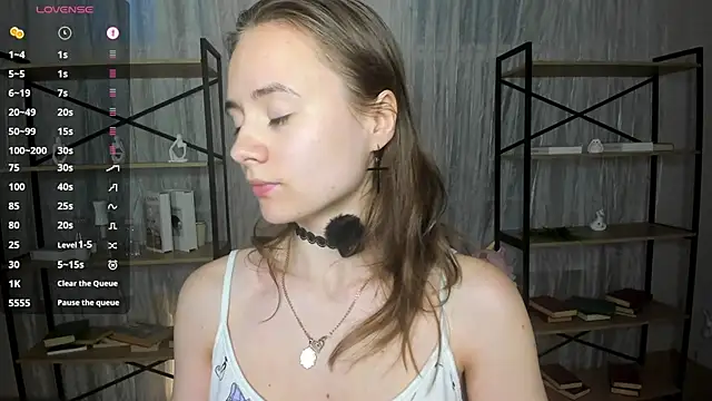 Snapshot of Crysta1Eva_ chatting on 06.17.26 Crysta1Eva online show from 06.17.26