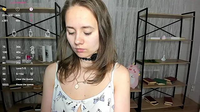 Snapshot of Crysta1Eva_ chatting on 06.18.26 Crysta1Eva online show from 06.18.26