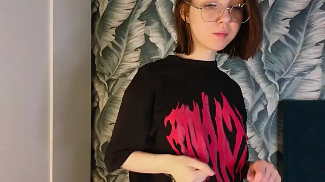 Veyaspace online show from 12.17.25