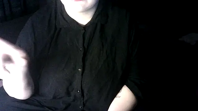 Katy2323 online show from 10.22.25