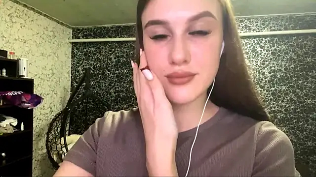 RanaBostel online show from 10.16.25