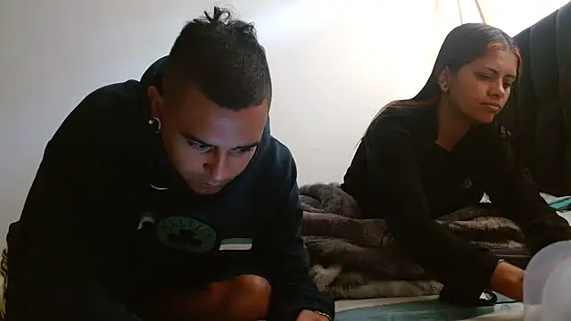 Snapshot of Carlandelli1 chatting on 10.11.25 Carlandelli1 online show from 10.11.25