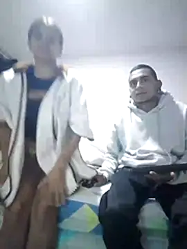 Snapshot of Carlandelli1 chatting on 12.05.25 Carlandelli1 online show from 12.05.25