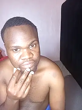 Snapshot of champee1313 chatting on 09.22.25 champee1313 online show from 09.22.25