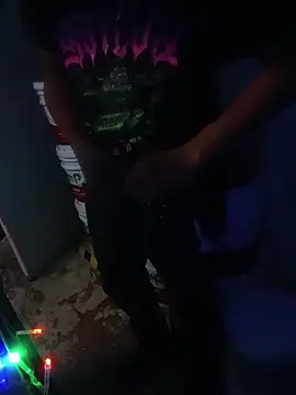 HungHangup online show from 10.10.25