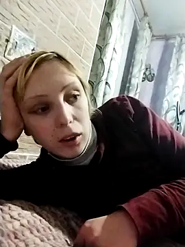 Ponka2011 online show from 10.23.25