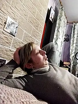 Ponka2011 online show from 12.18.25