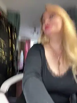 Sweet-blonde online show from 03.23.26