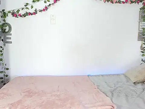 Snapshot of michell_anyeli chatting on 11.27.25 michell anyeli online show from 11.27.25