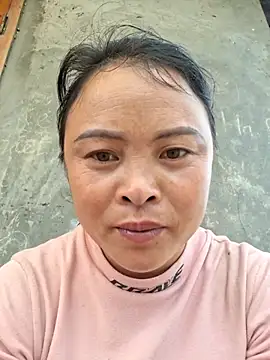 xuxulovezz online show from 02.24.26