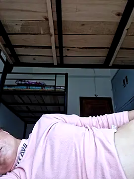 xuxulovezz online show from 04.19.26