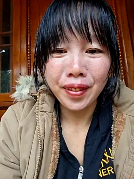 helenzz online show from 11.21.25