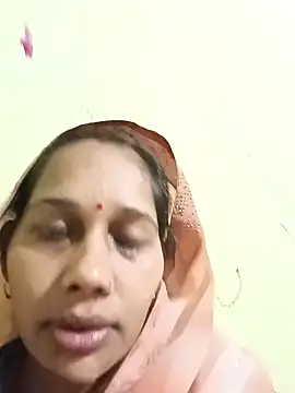 Snapshot of Rupali_ji chatting on 02.05.26 Rupali ji online show from 02.05.26