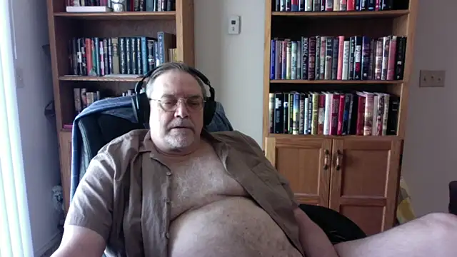 Vinyl22xh online show from 04.17.26