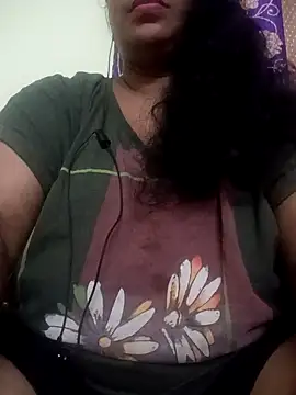 Snapshot of sowji_telugammai chatting on 10.21.25 sowji telugammai online show from 10.21.25