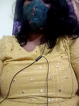 Snapshot of sowji_telugammai chatting on 10.24.25 sowji telugammai online show from 10.24.25