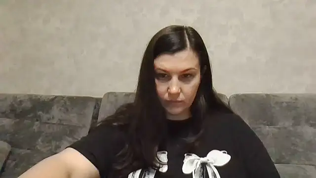 Snapshot of Feymaria chatting on 10.04.25 Feymaria online show from 10.04.25