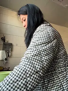 Snapshot of aoyo66 chatting on 10.24.25 aoyo66 online show from 10.24.25