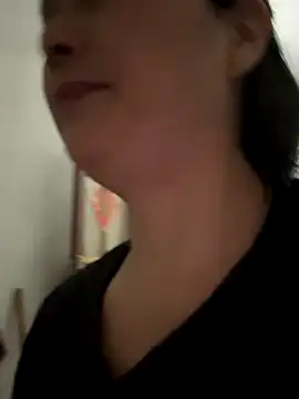 Snapshot of aoyo66 chatting on 10.30.25 aoyo66 online show from 10.30.25