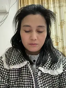 Snapshot of aoyo66 chatting on 11.23.25 aoyo66 online show from 11.23.25