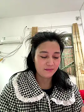 Snapshot of aoyo66 chatting on 11.24.25 aoyo66 online show from 11.24.25